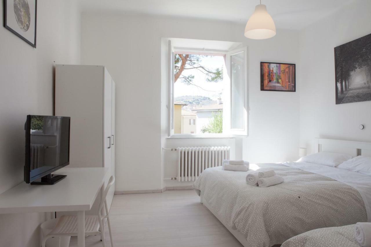 Ferienwohnung Cleo Giglio Ancona Exterior foto